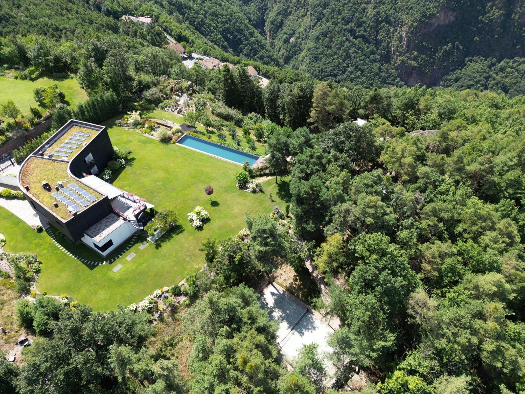 Collina Aparthotel