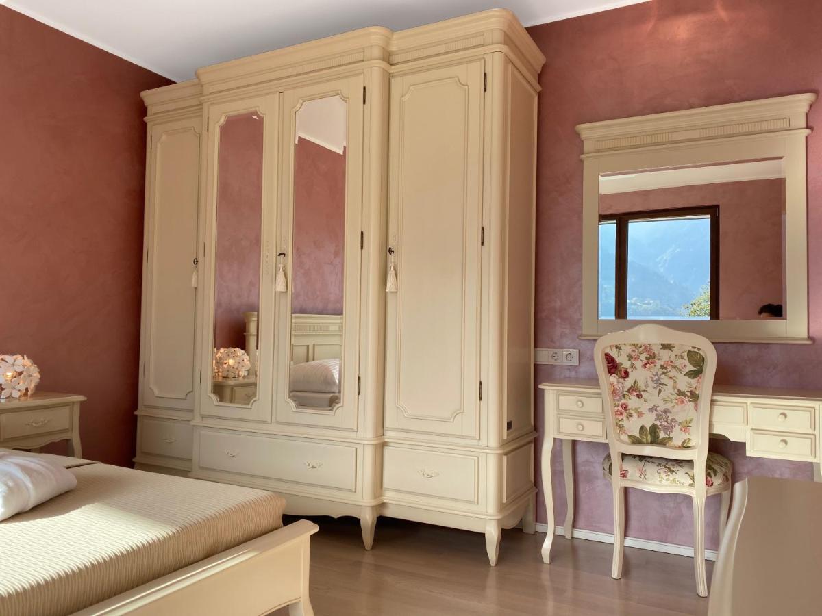 Collina Aparthotel
